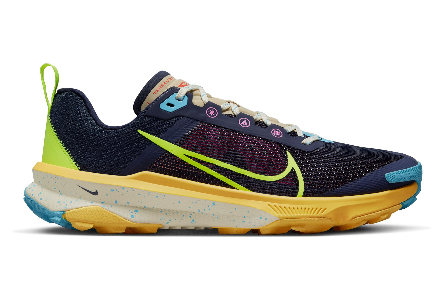 nike air zoom terra kiger 7 vs pegasus trail 2